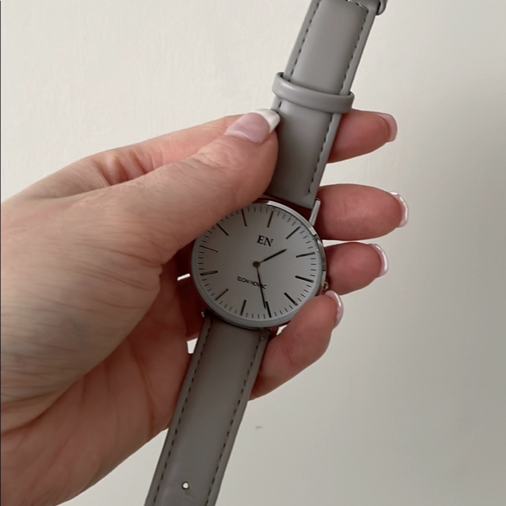 Elon Novac watch